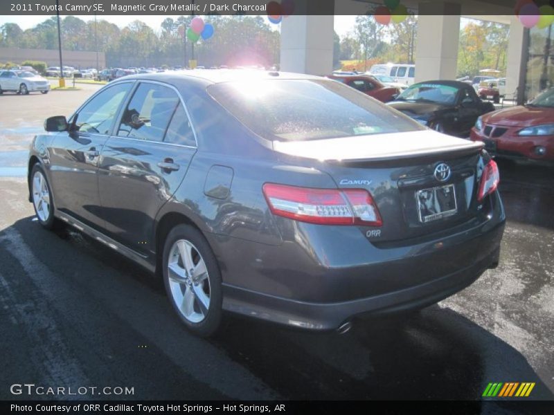 Magnetic Gray Metallic / Dark Charcoal 2011 Toyota Camry SE