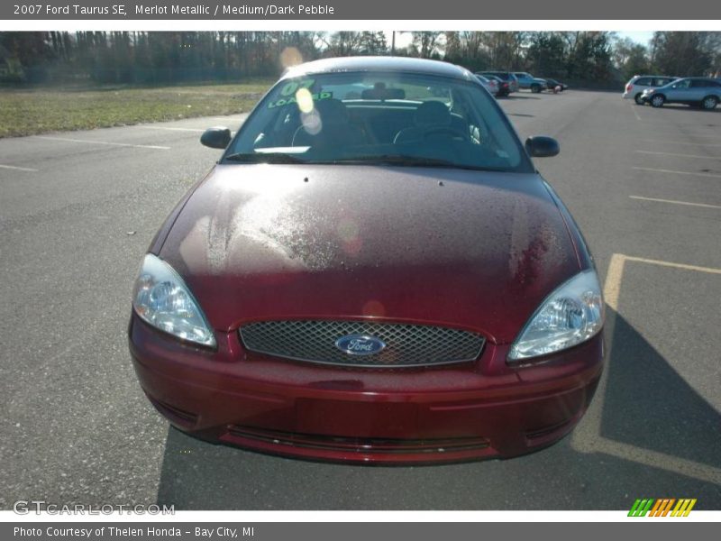 Merlot Metallic / Medium/Dark Pebble 2007 Ford Taurus SE