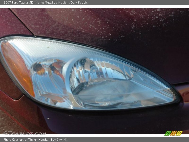 Merlot Metallic / Medium/Dark Pebble 2007 Ford Taurus SE