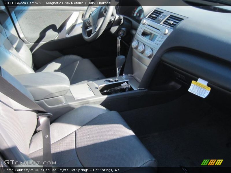 Magnetic Gray Metallic / Dark Charcoal 2011 Toyota Camry SE
