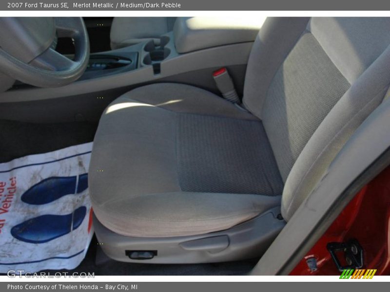 Merlot Metallic / Medium/Dark Pebble 2007 Ford Taurus SE