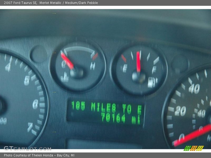 Merlot Metallic / Medium/Dark Pebble 2007 Ford Taurus SE