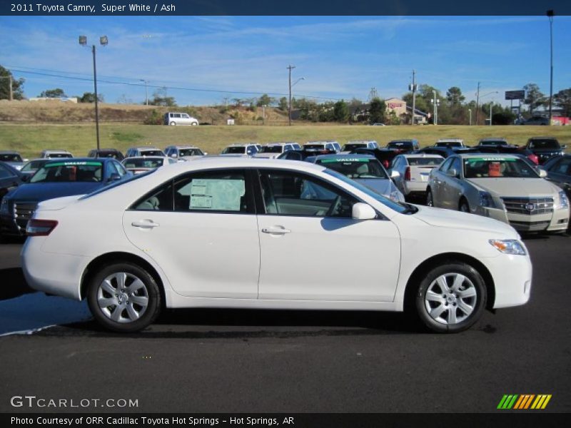 Super White / Ash 2011 Toyota Camry