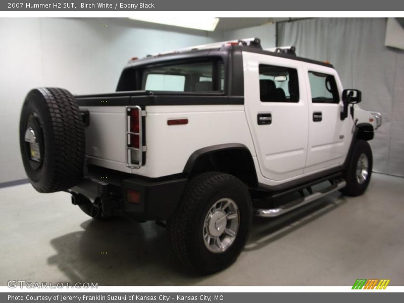 Birch White / Ebony Black 2007 Hummer H2 SUT
