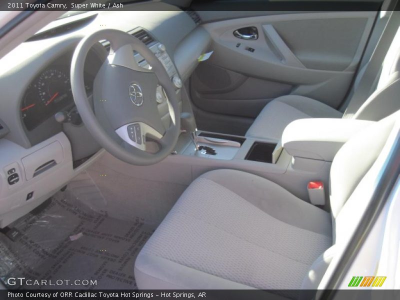 Super White / Ash 2011 Toyota Camry