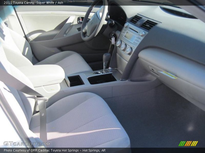 Super White / Ash 2011 Toyota Camry