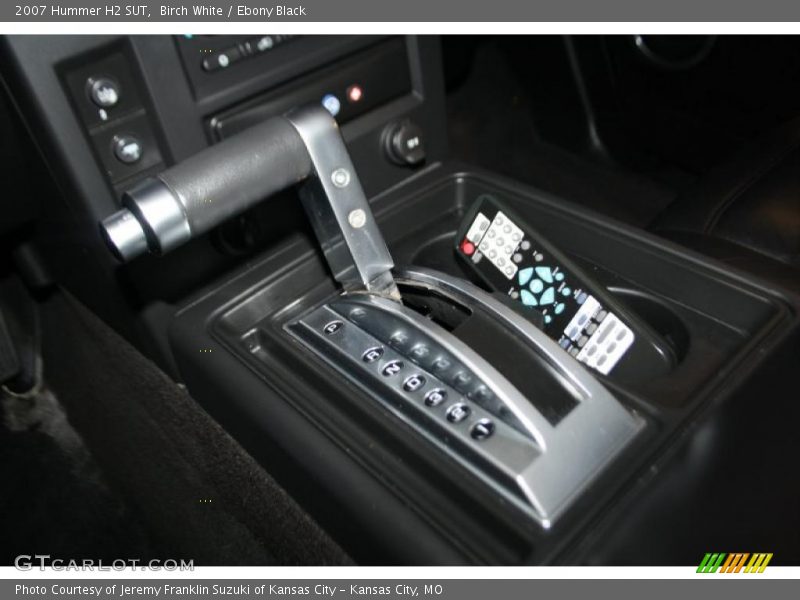 Birch White / Ebony Black 2007 Hummer H2 SUT