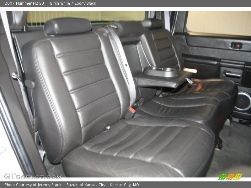 Birch White / Ebony Black 2007 Hummer H2 SUT