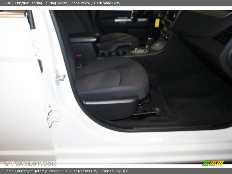 Stone White / Dark Slate Gray 2009 Chrysler Sebring Touring Sedan