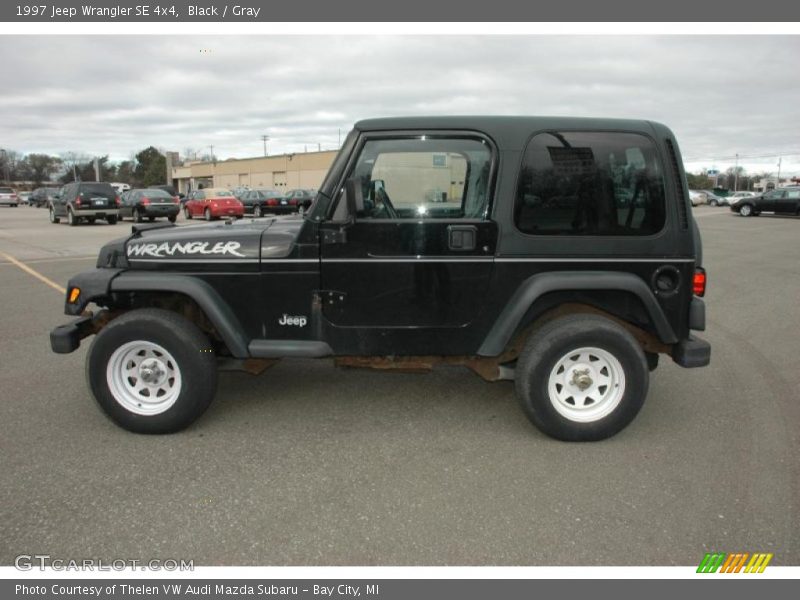 Black / Gray 1997 Jeep Wrangler SE 4x4