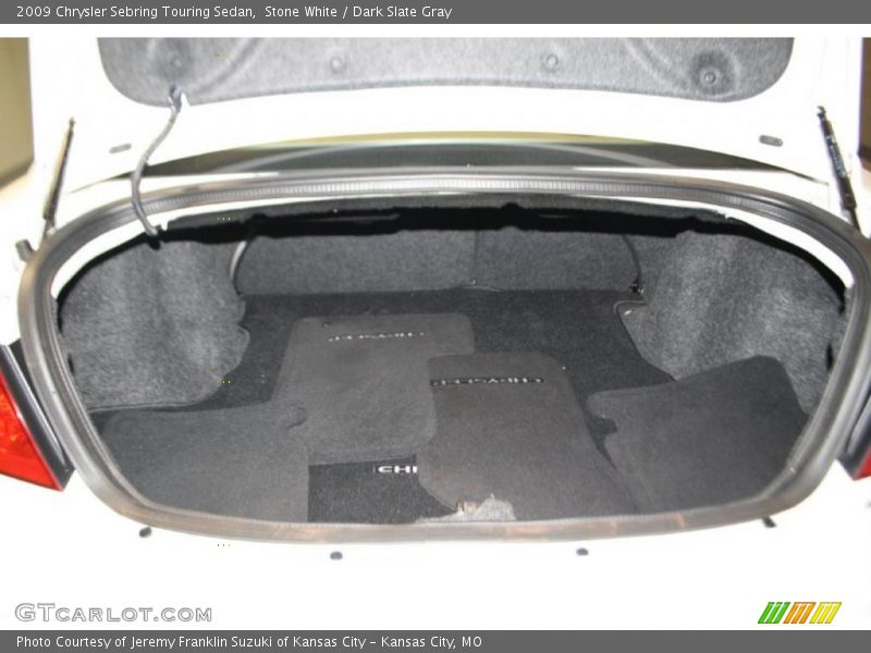 Stone White / Dark Slate Gray 2009 Chrysler Sebring Touring Sedan