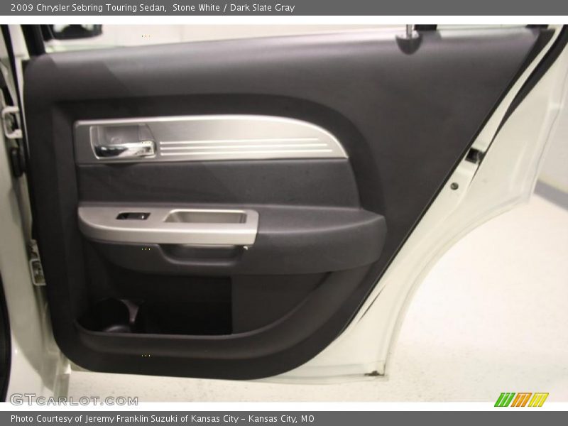 Stone White / Dark Slate Gray 2009 Chrysler Sebring Touring Sedan