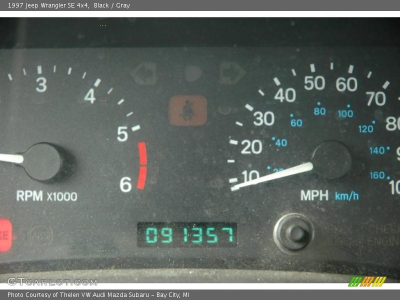 Black / Gray 1997 Jeep Wrangler SE 4x4