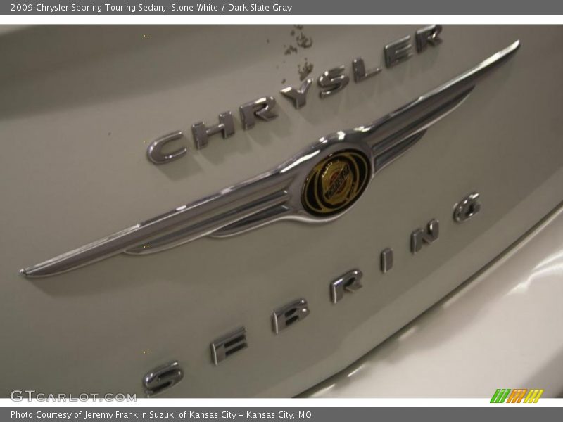 Stone White / Dark Slate Gray 2009 Chrysler Sebring Touring Sedan