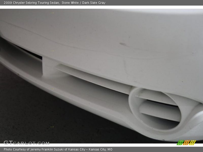 Stone White / Dark Slate Gray 2009 Chrysler Sebring Touring Sedan