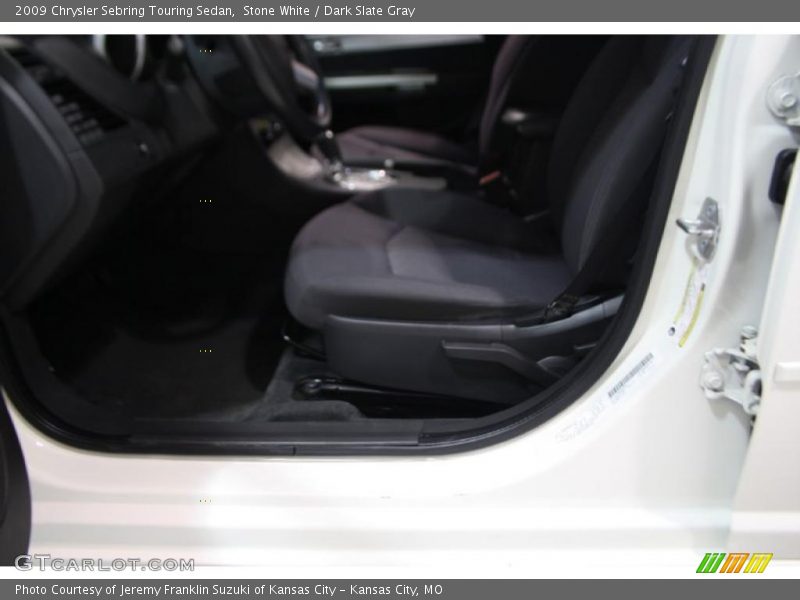 Stone White / Dark Slate Gray 2009 Chrysler Sebring Touring Sedan