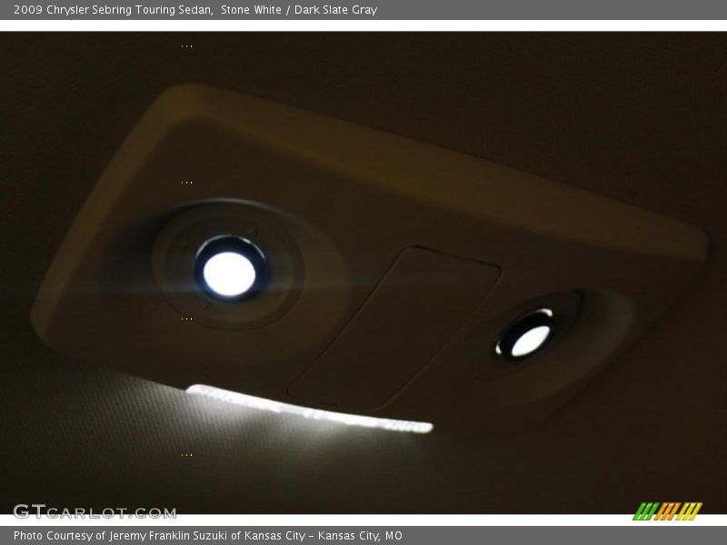 Stone White / Dark Slate Gray 2009 Chrysler Sebring Touring Sedan