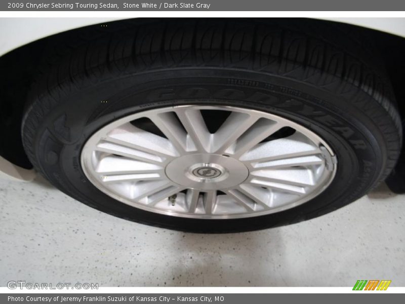 Stone White / Dark Slate Gray 2009 Chrysler Sebring Touring Sedan
