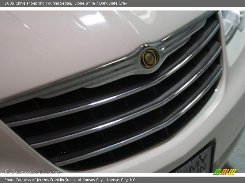 Stone White / Dark Slate Gray 2009 Chrysler Sebring Touring Sedan