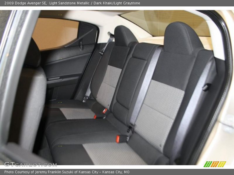 Light Sandstone Metallic / Dark Khaki/Light Graystone 2009 Dodge Avenger SE