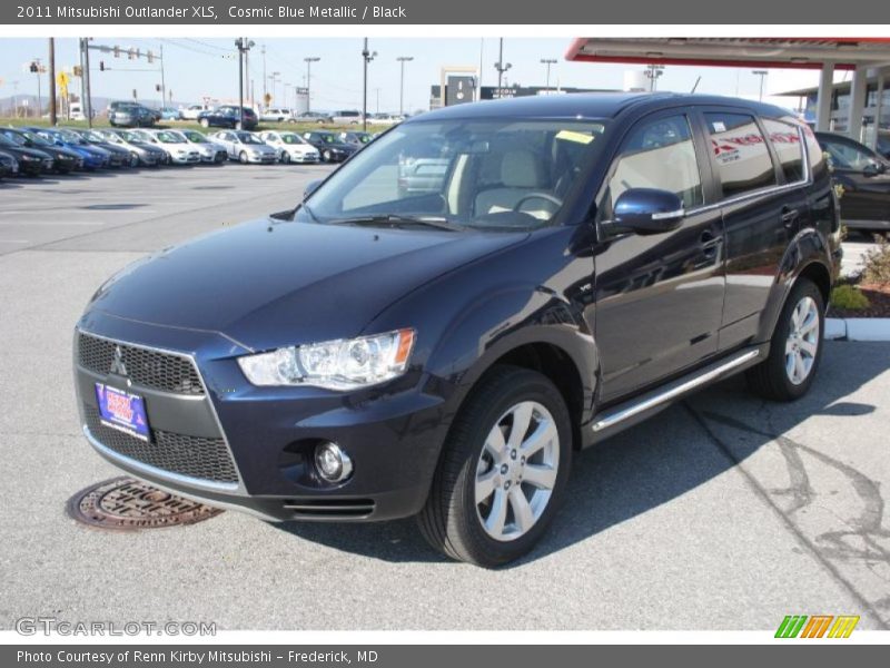 Cosmic Blue Metallic / Black 2011 Mitsubishi Outlander XLS