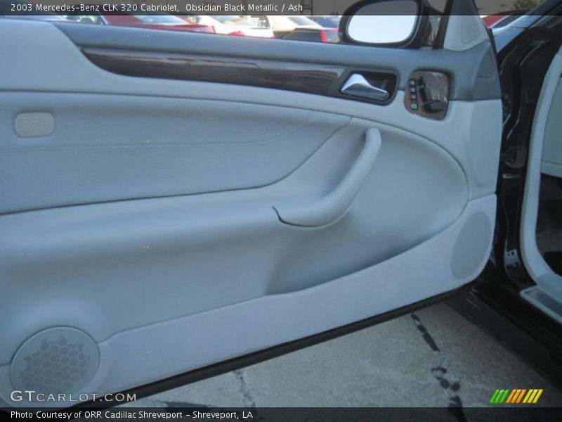 Door Panel of 2003 CLK 320 Cabriolet
