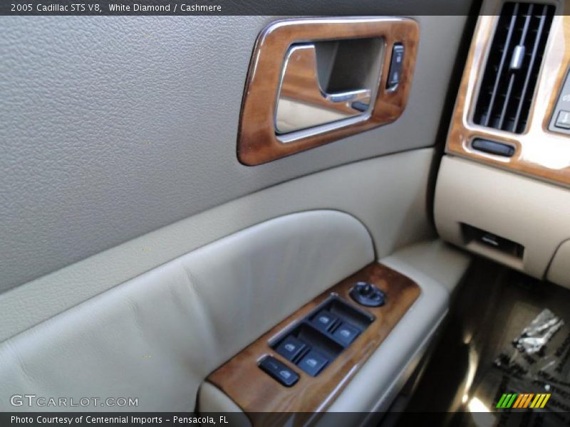 White Diamond / Cashmere 2005 Cadillac STS V8