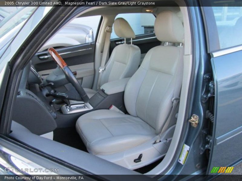  2005 300 Limited AWD Dark Slate Gray/Light Graystone Interior