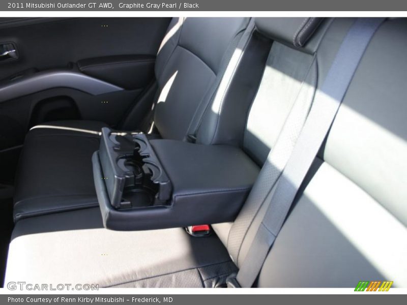 Graphite Gray Pearl / Black 2011 Mitsubishi Outlander GT AWD
