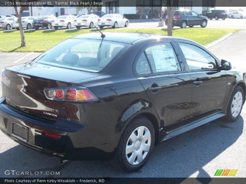 Tarmac Black Pearl / Beige 2011 Mitsubishi Lancer ES