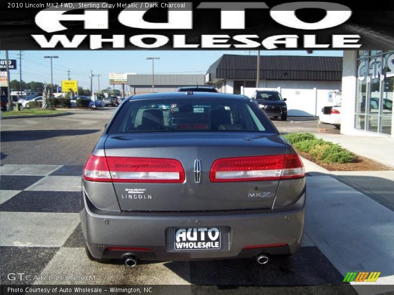 Sterling Gray Metallic / Dark Charcoal 2010 Lincoln MKZ FWD