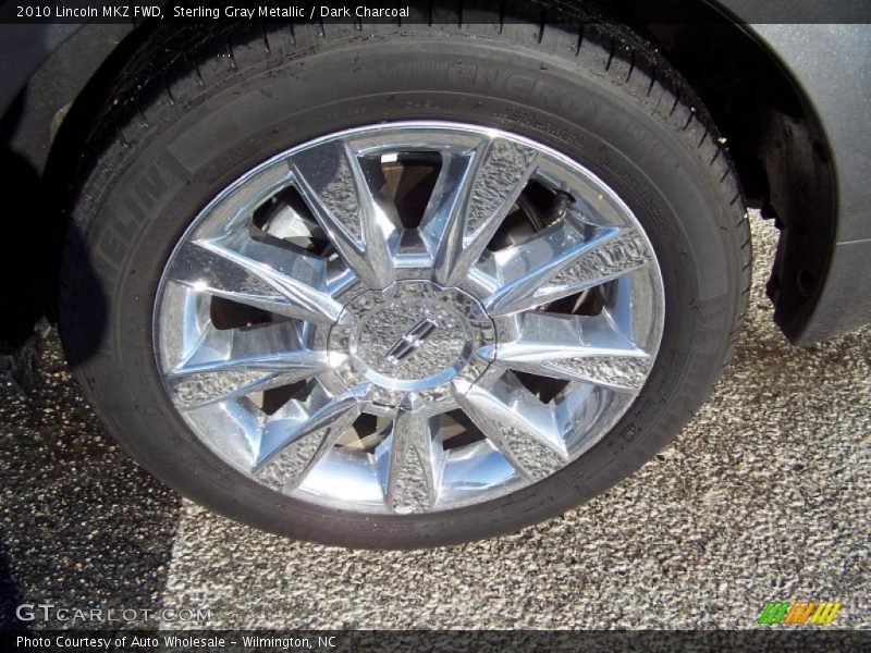 Sterling Gray Metallic / Dark Charcoal 2010 Lincoln MKZ FWD