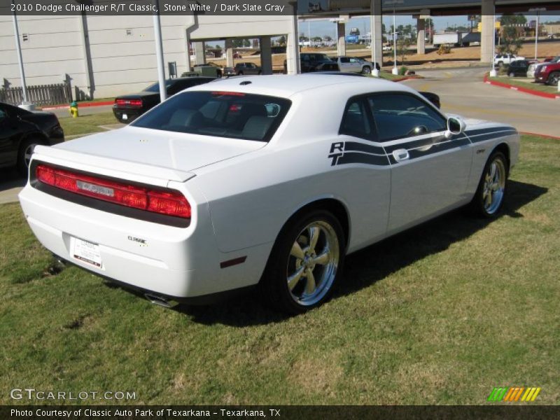 Stone White / Dark Slate Gray 2010 Dodge Challenger R/T Classic