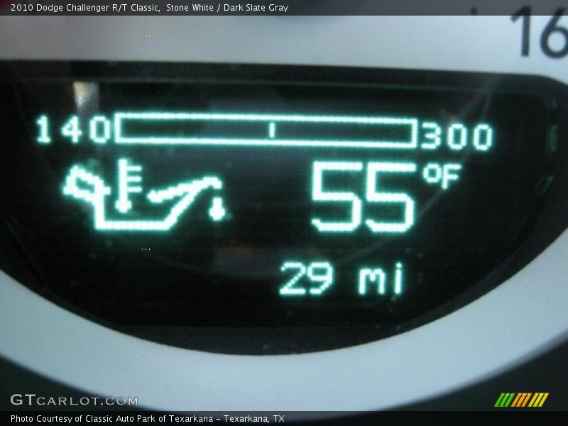 Stone White / Dark Slate Gray 2010 Dodge Challenger R/T Classic