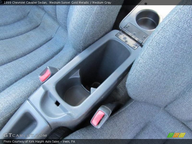 Medium Sunset Gold Metallic / Medium Gray 1999 Chevrolet Cavalier Sedan