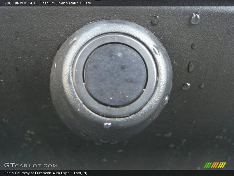 Titanium Silver Metallic / Black 2005 BMW X5 4.4i