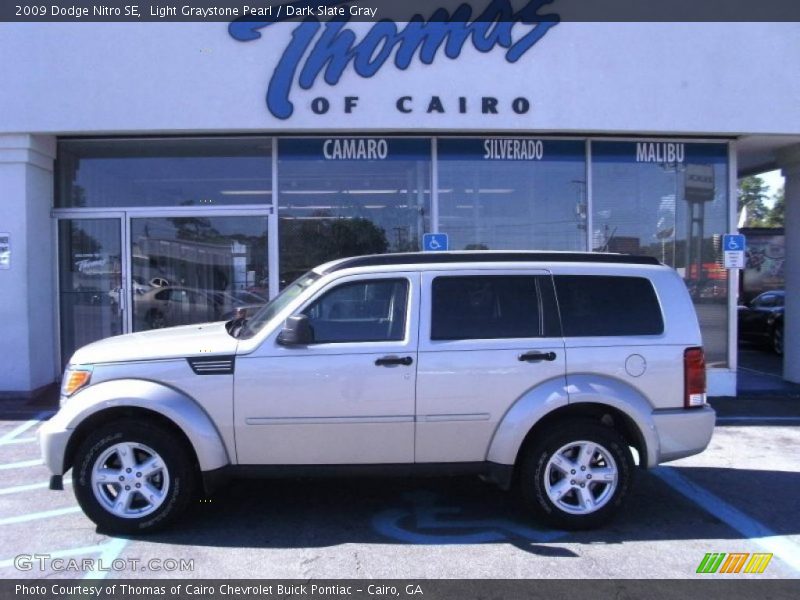 Light Graystone Pearl / Dark Slate Gray 2009 Dodge Nitro SE