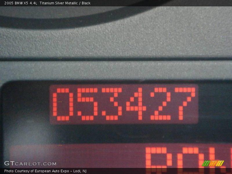 Titanium Silver Metallic / Black 2005 BMW X5 4.4i
