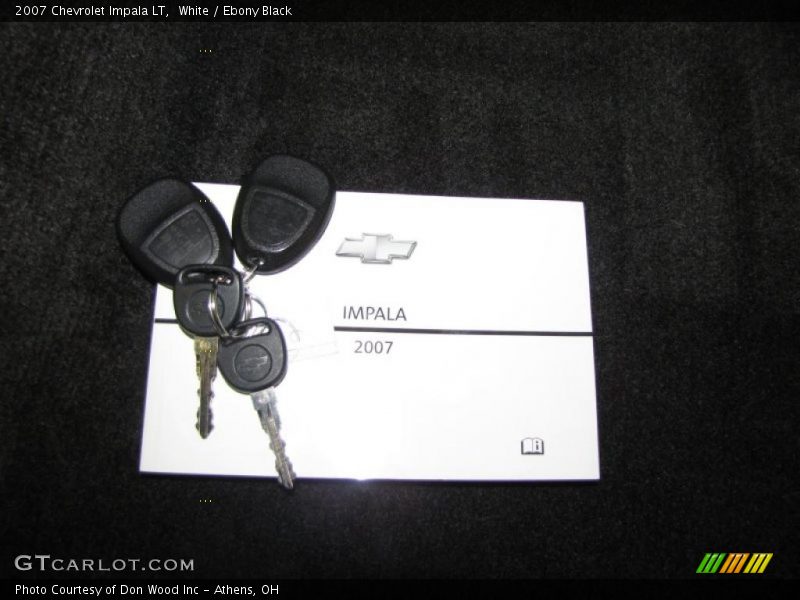White / Ebony Black 2007 Chevrolet Impala LT