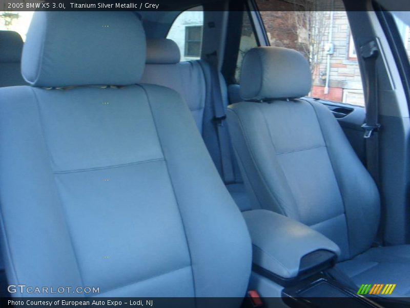 Titanium Silver Metallic / Grey 2005 BMW X5 3.0i