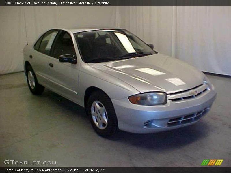 Ultra Silver Metallic / Graphite 2004 Chevrolet Cavalier Sedan