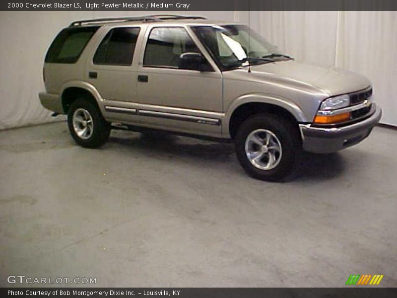 Light Pewter Metallic / Medium Gray 2000 Chevrolet Blazer LS