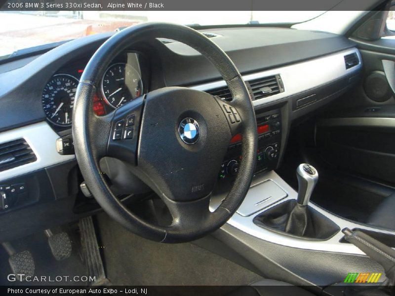 Alpine White / Black 2006 BMW 3 Series 330xi Sedan