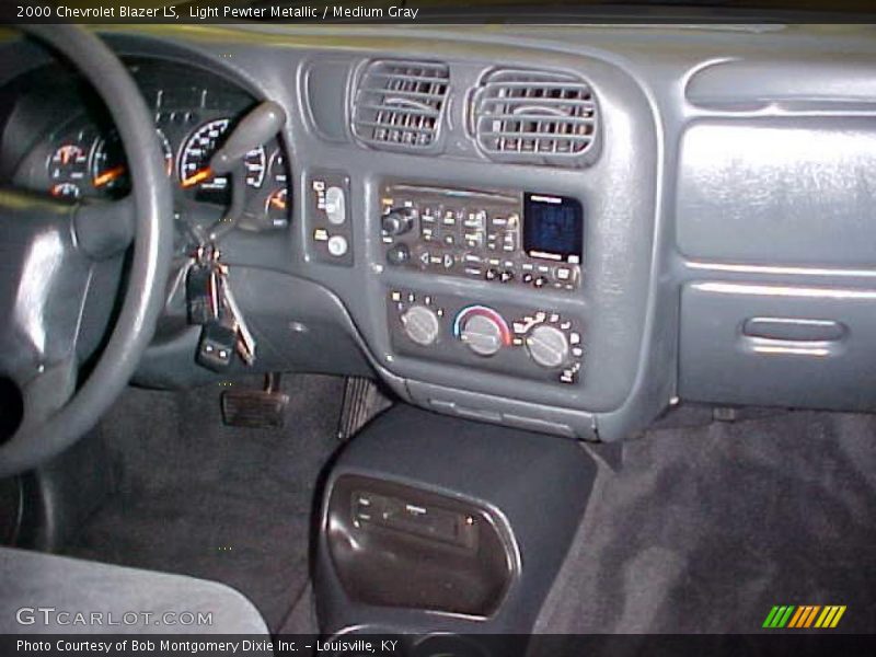 Light Pewter Metallic / Medium Gray 2000 Chevrolet Blazer LS