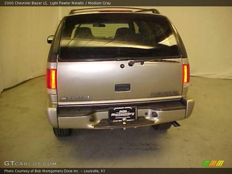 Light Pewter Metallic / Medium Gray 2000 Chevrolet Blazer LS