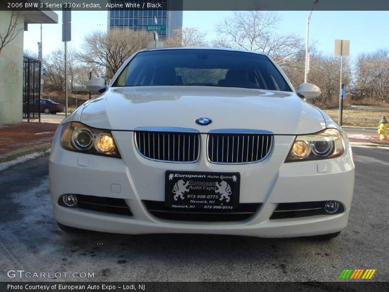 Alpine White / Black 2006 BMW 3 Series 330xi Sedan