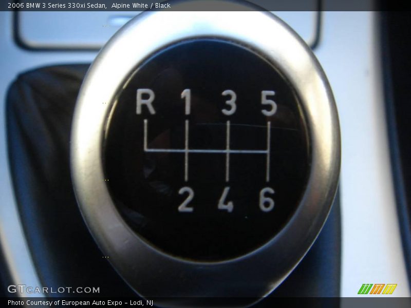 Alpine White / Black 2006 BMW 3 Series 330xi Sedan