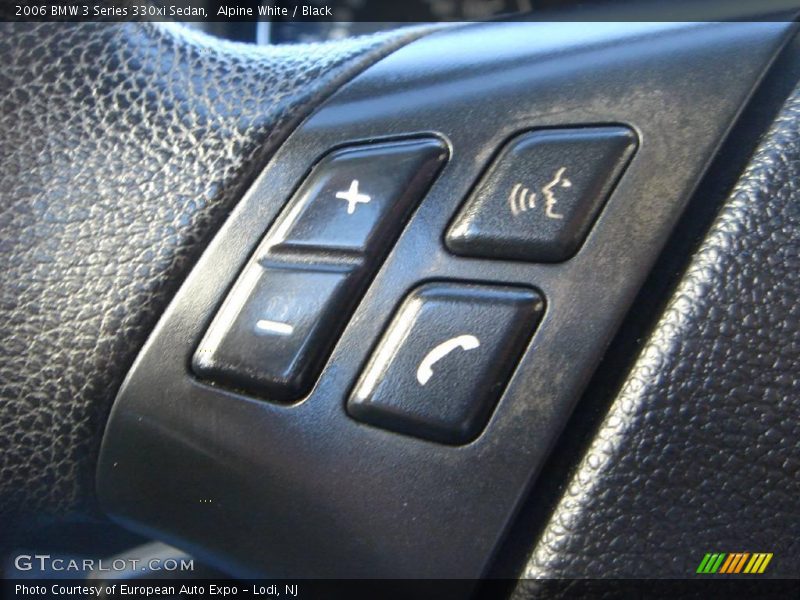 Alpine White / Black 2006 BMW 3 Series 330xi Sedan