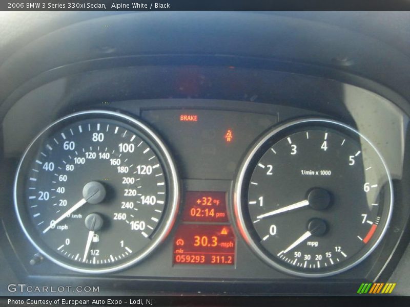 Alpine White / Black 2006 BMW 3 Series 330xi Sedan
