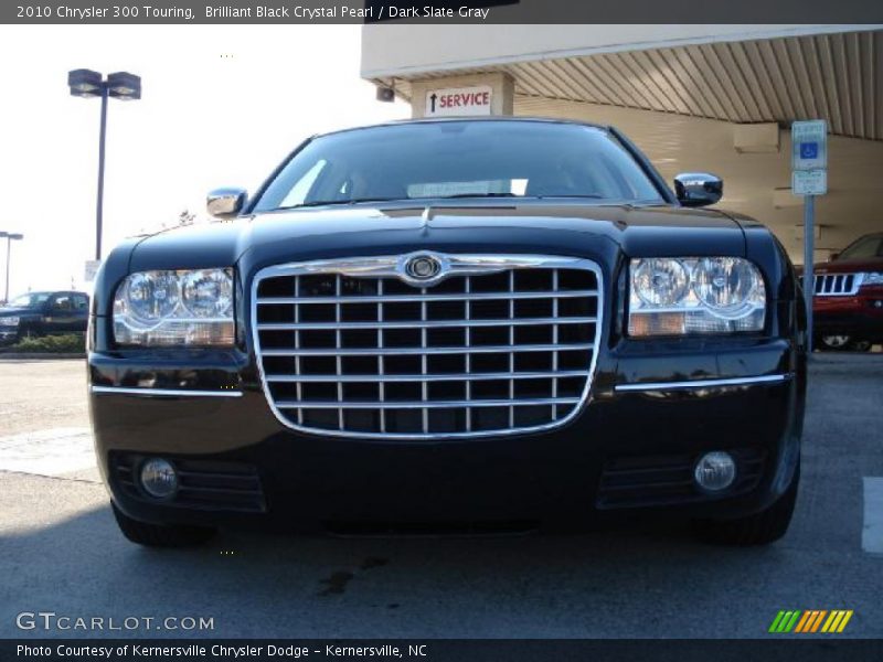 Brilliant Black Crystal Pearl / Dark Slate Gray 2010 Chrysler 300 Touring